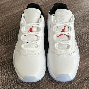 2023 Air Jordan 11 CMFT Low 'White Varsity Red'
